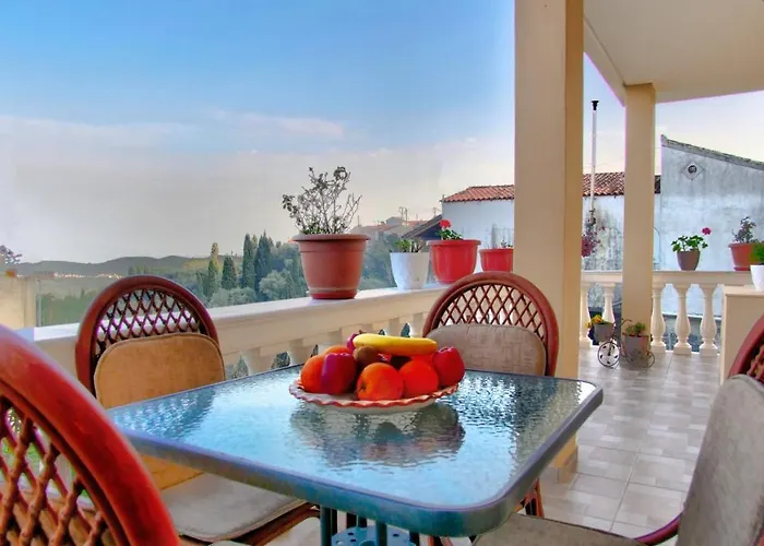 بيت للعطل Eftichia Ano Pavliana