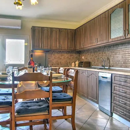 Holiday home Eftichia Ano Pavliana